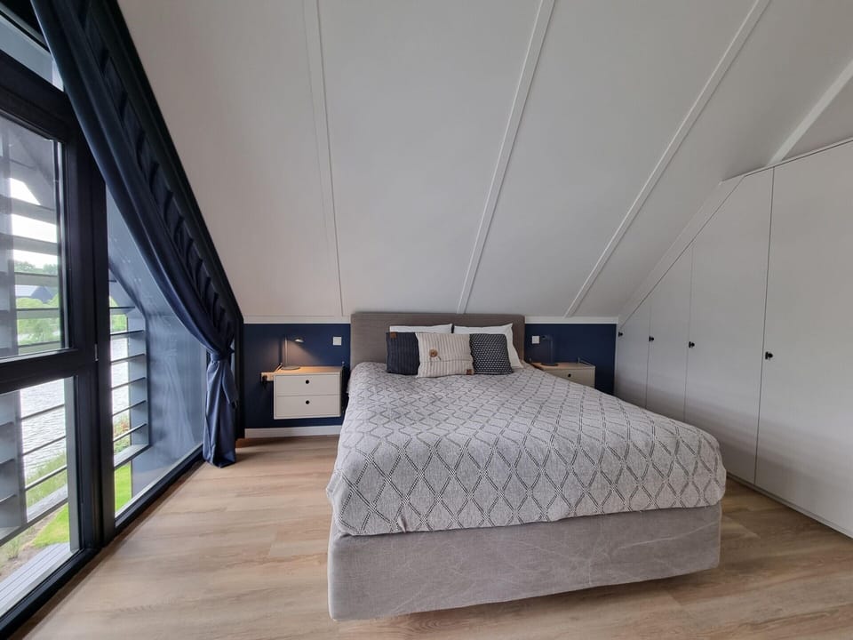 Water Villa in Balk With Lake Access House in Friesland, Netherlands