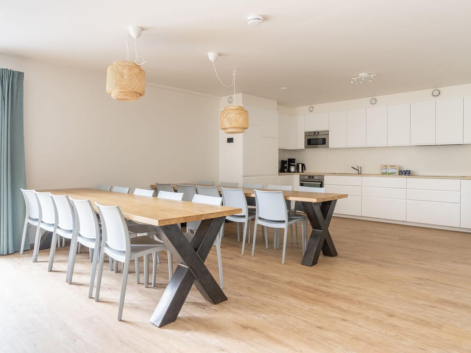 Apartment | Dining