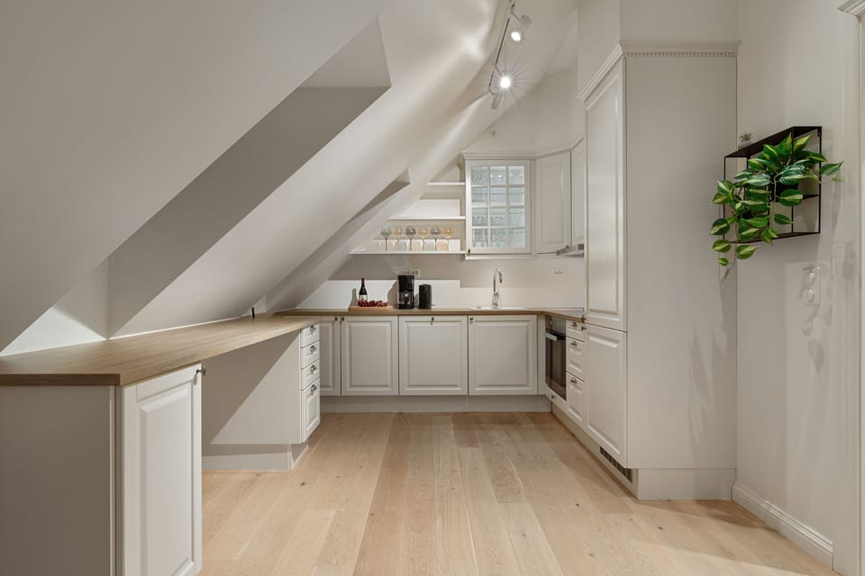 Premium Apartment, 3 Bedrooms, 2 Bathrooms, City View | Private kitchen