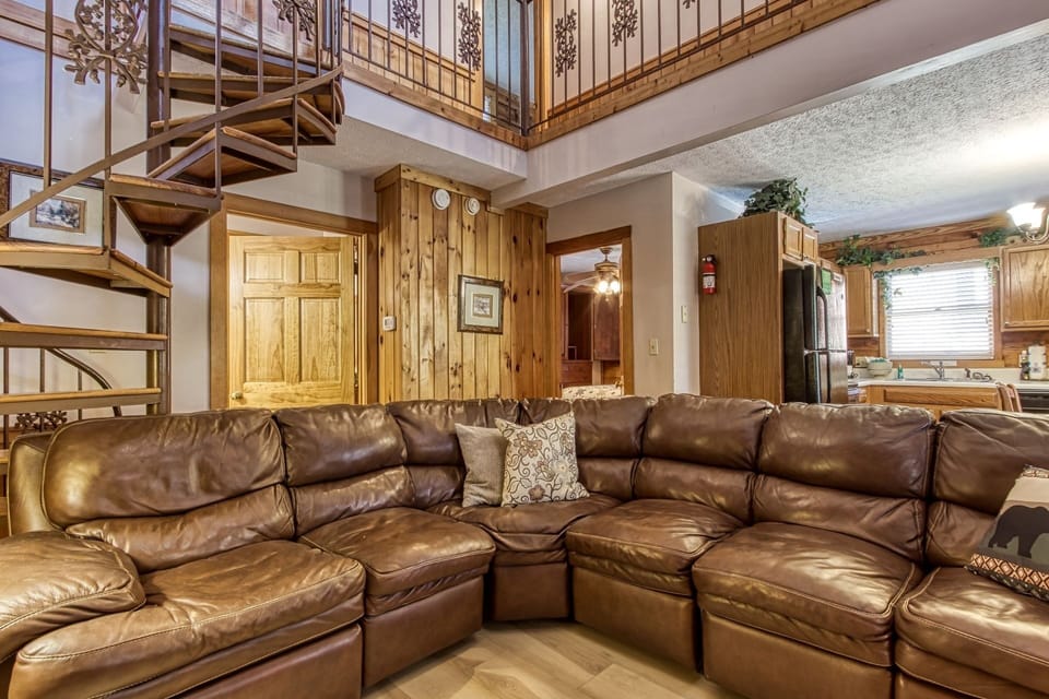 Cabin, 3 Bedrooms | Interior