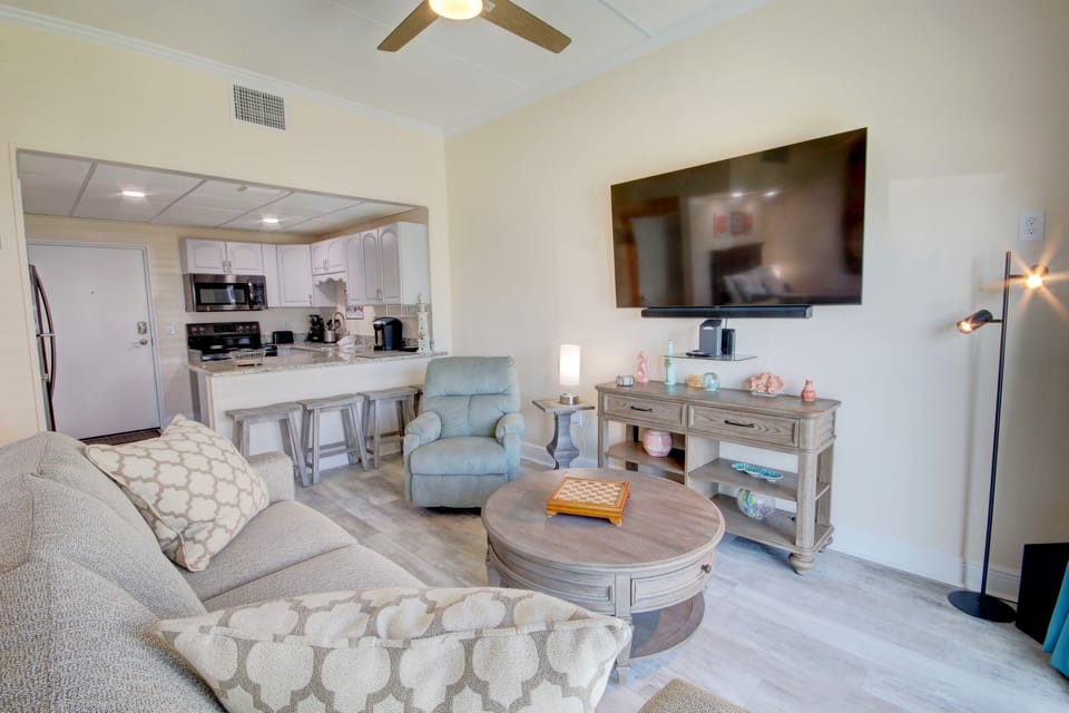 Studio | Living area