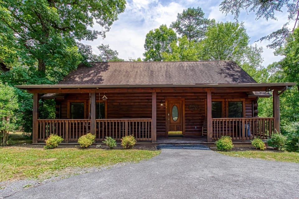 Cabin, 2 Bedrooms | Exterior