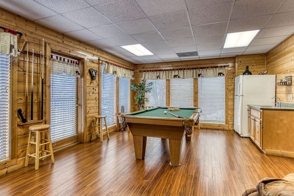 Cabin, 2 Bedrooms | Interior