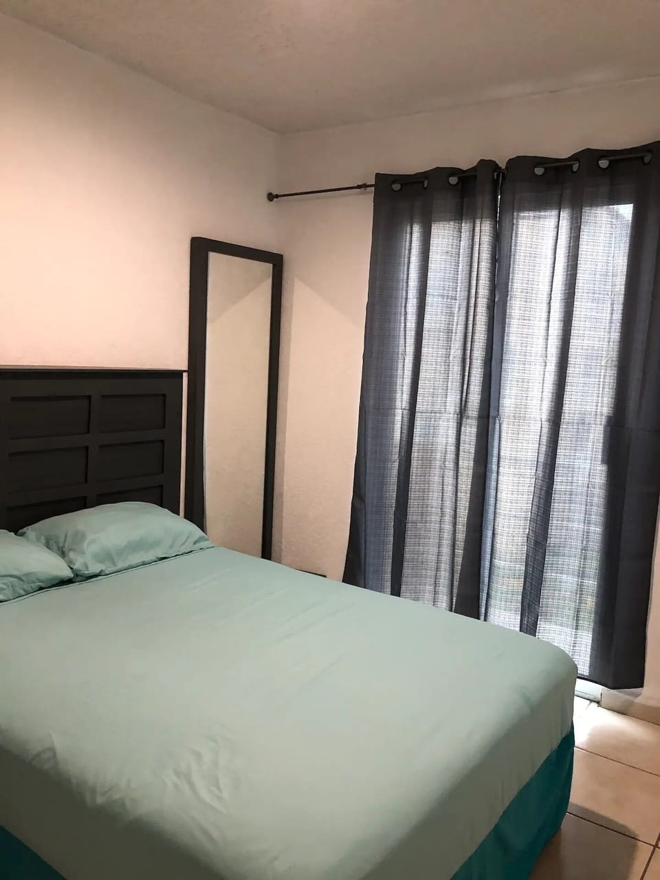 Comfort Condo | 2 bedrooms, free WiFi, bed sheets