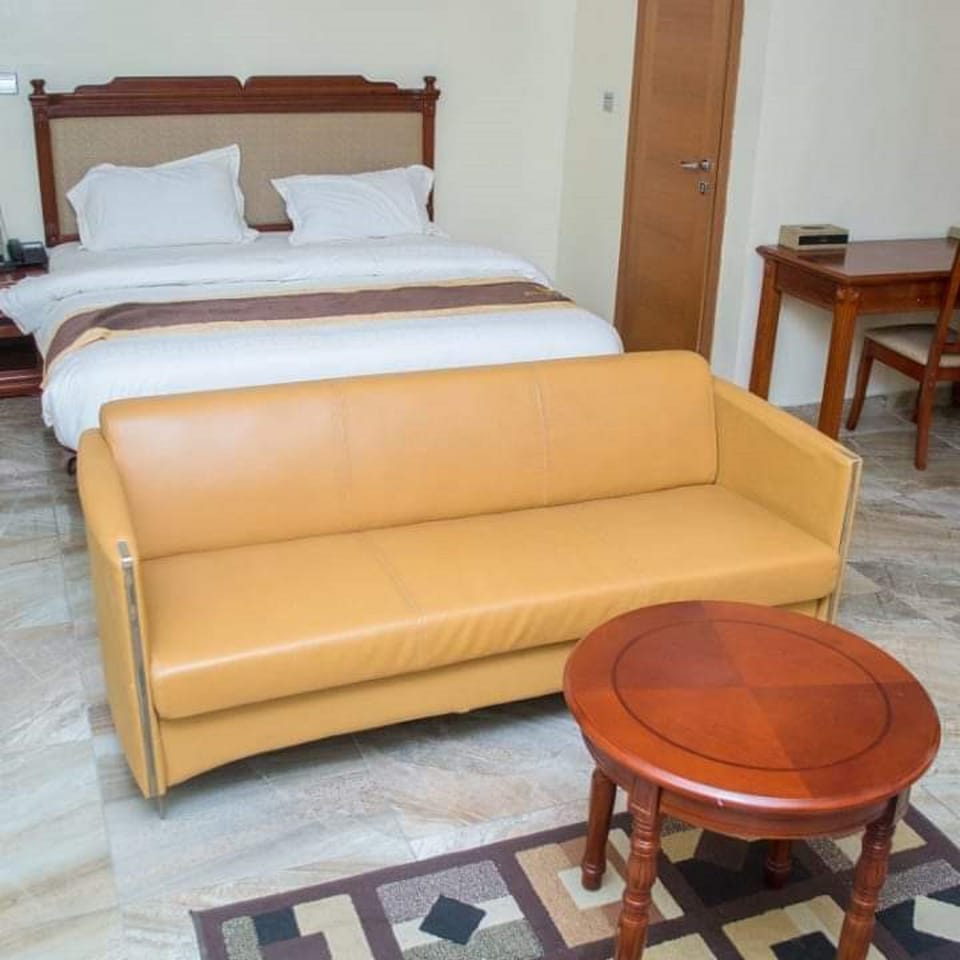 Royal Room | Free WiFi