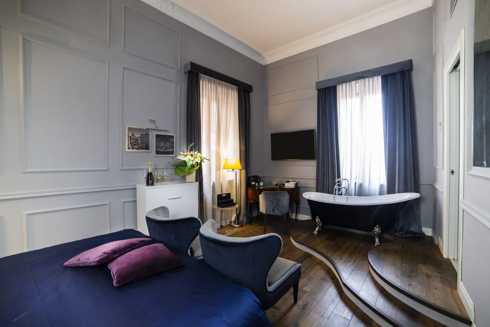 Suite | 1 bedroom, Frette Italian sheets, premium bedding, down comforters