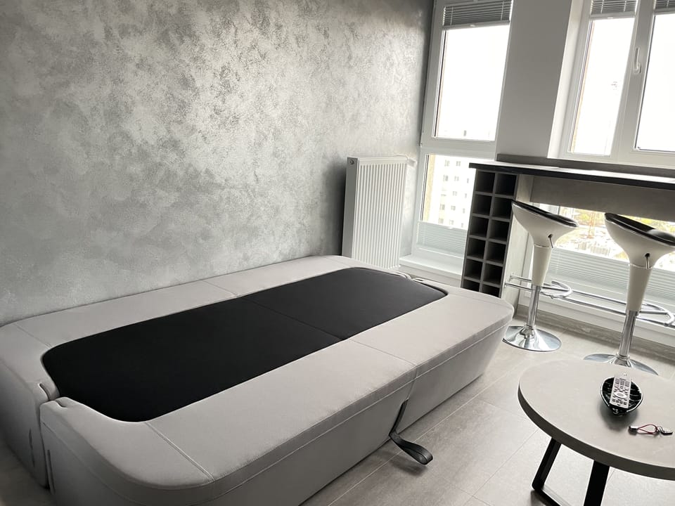 Beautiful Penthouse Lakeview W18 Apartment in Bucharest