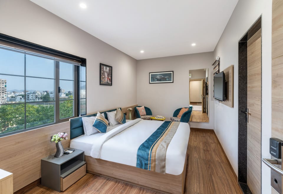 Premium bedding, minibar, in-room safe, individually decorated