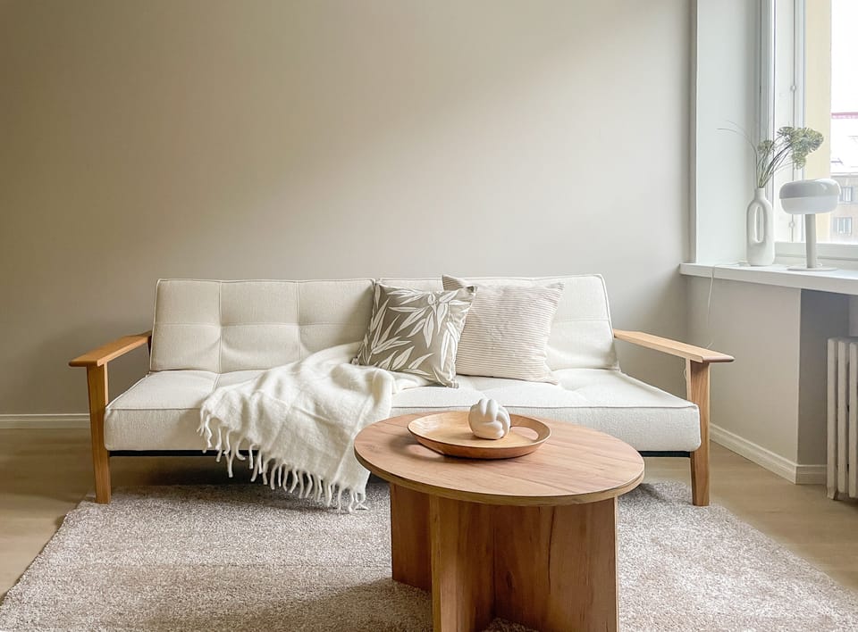Comfort Apartment | Living area | Flat-screen TV