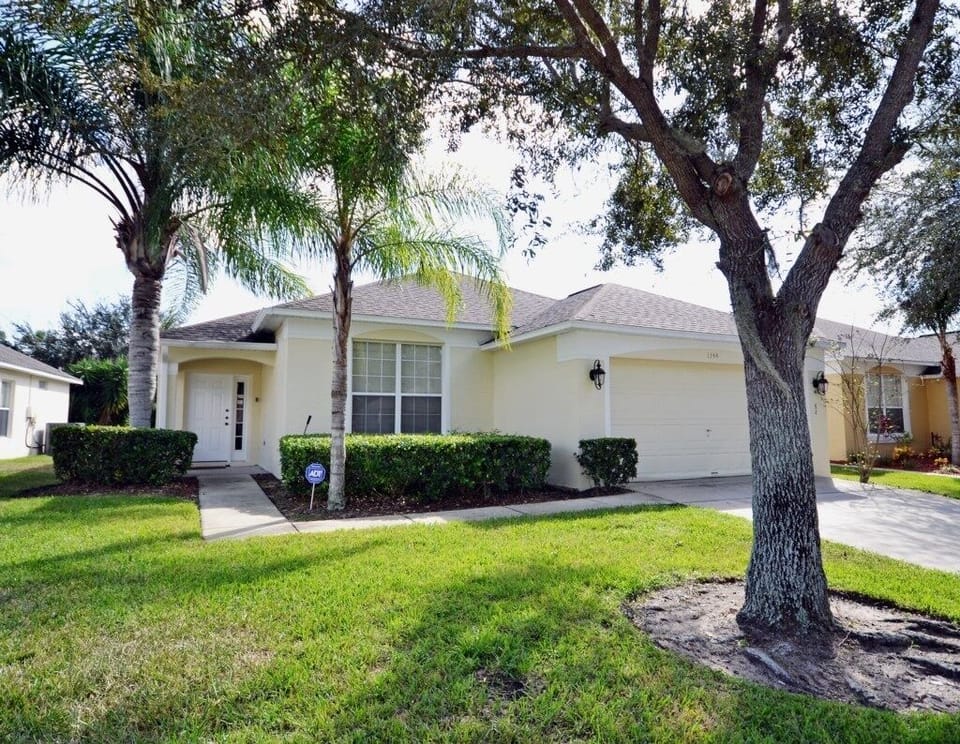 House, 4 Bedrooms | Exterior