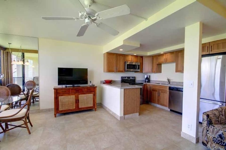 Condo, 1 Bedroom | Interior