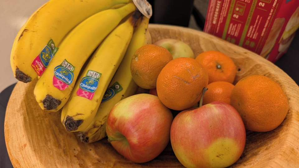 Free daily self-serve breakfast