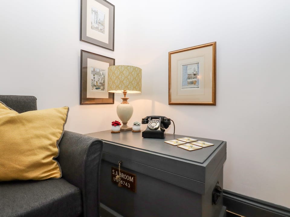 Cottage | Interior