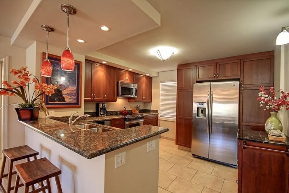 Condo, 2 Bedrooms | Private kitchen | Coffee/tea maker, fridge, oven, toaster