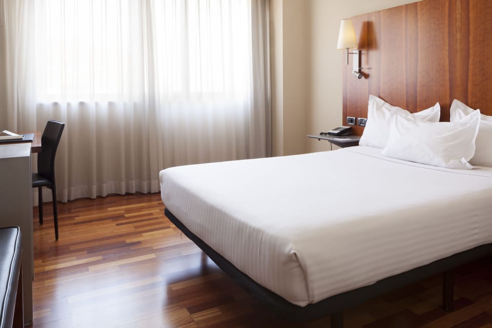 Hypo-allergenic bedding available, minibar, in-room safe, desk