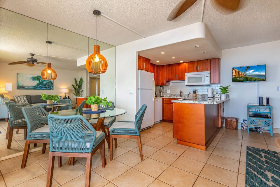 Condo, 1 Bedroom | Private kitchen | Coffee/tea maker, fridge, oven, toaster