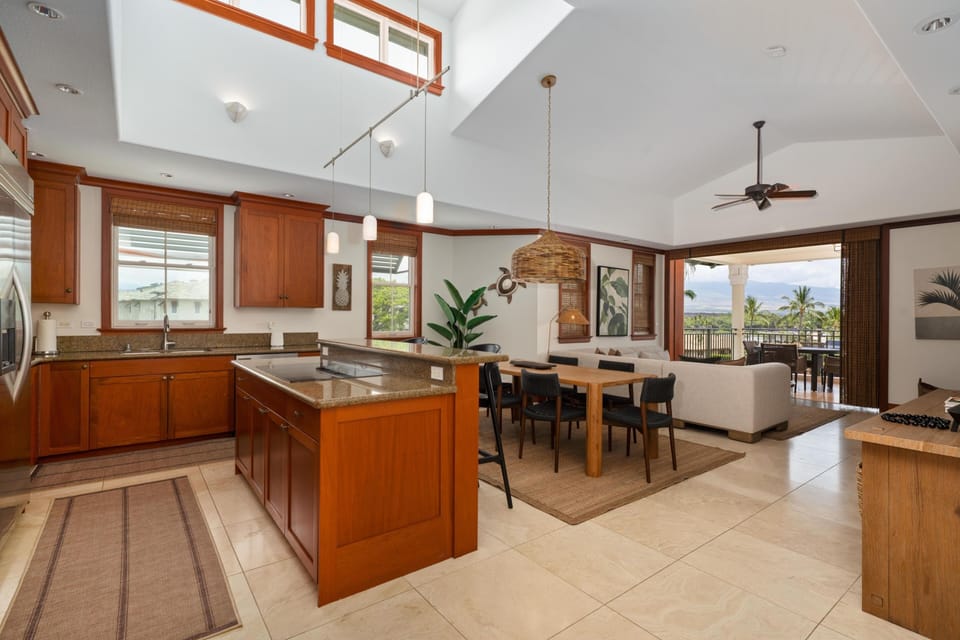 Condo, 2 Bedrooms | Interior