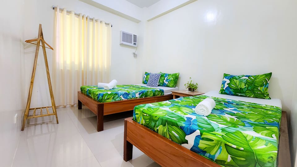 Standard Twin Room, 1 Bedroom, Non Smoking | Individually decorated, individually furnished, free WiFi, bed sheets