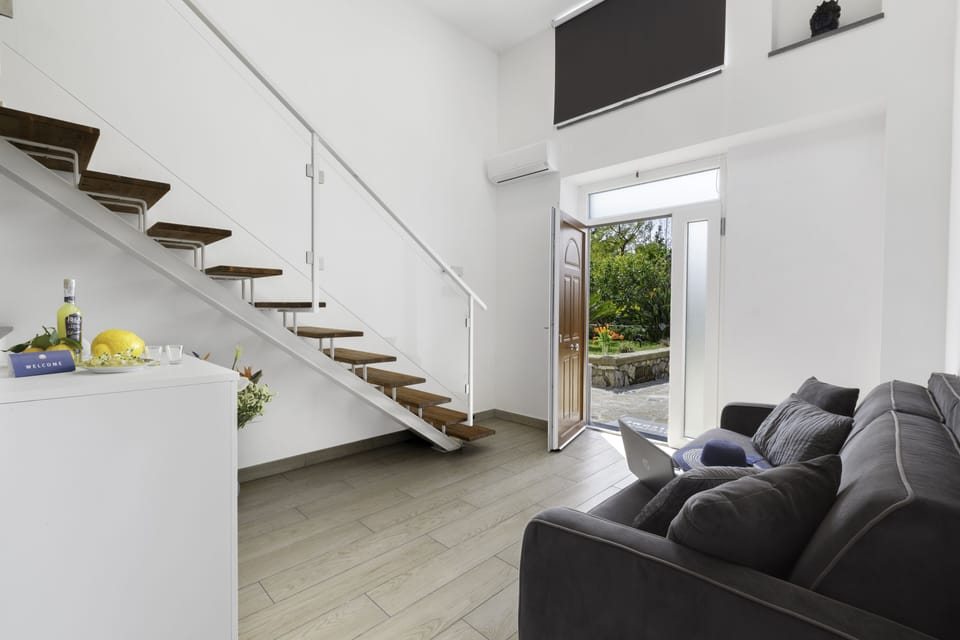 Apartment, Patio | Garden view