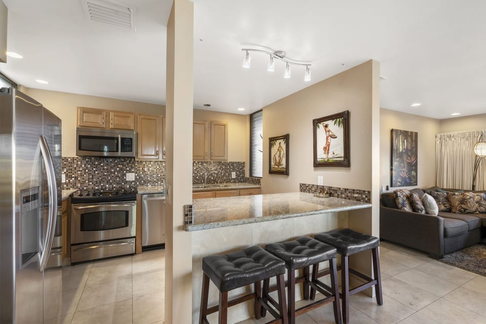 Condo, 1 Bedroom | Interior
