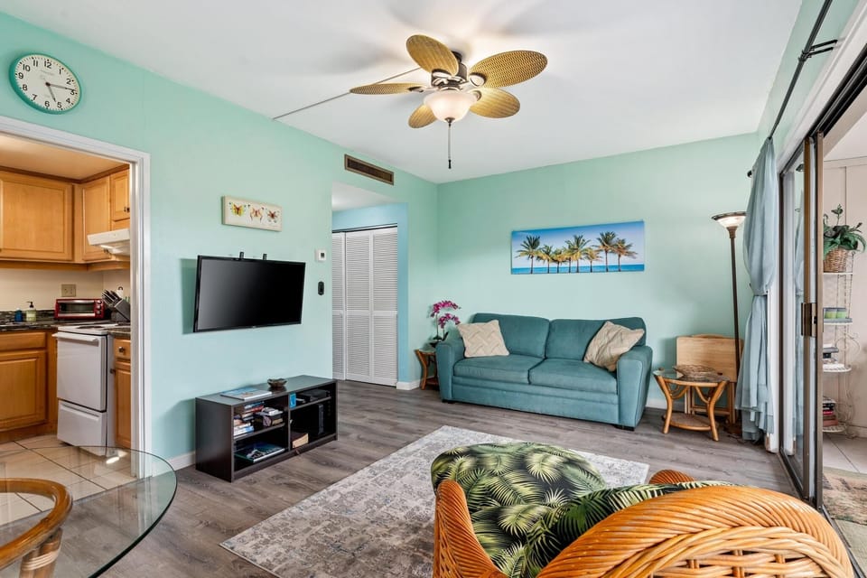 Condo, 1 Bedroom | Living area | Smart TV