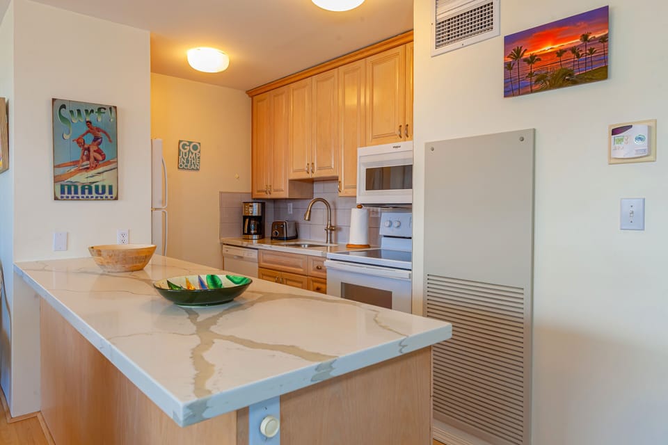 Condo, 2 Bedrooms | Private kitchen | Coffee/tea maker, fridge, oven, toaster
