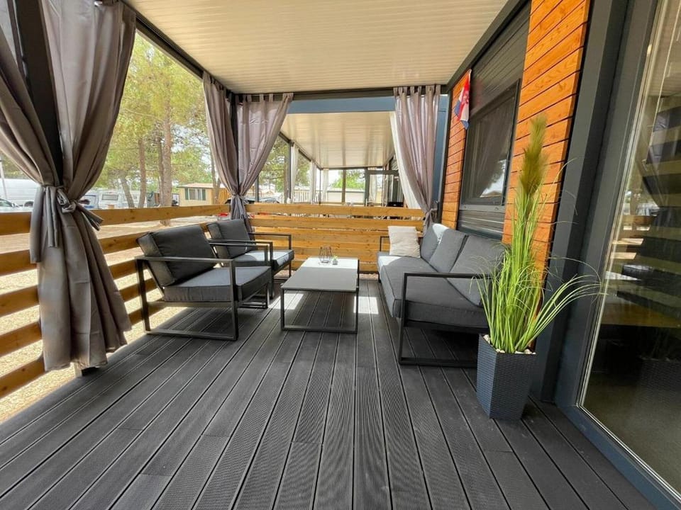 Apartment (Mobile Home with Terrace) | Terrace/patio