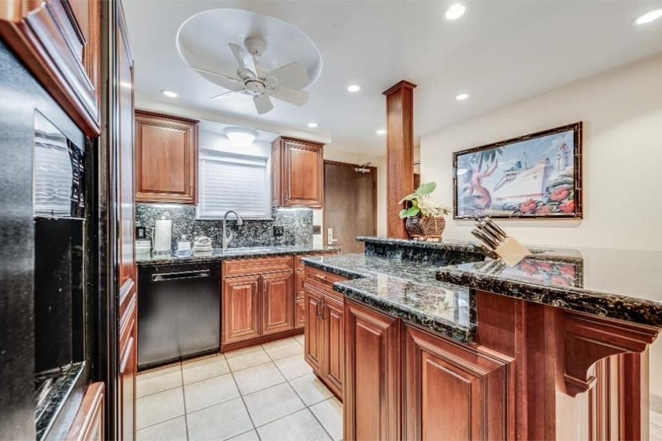 Condo, 2 Bedrooms | Private kitchen | Coffee/tea maker, fridge, oven, toaster