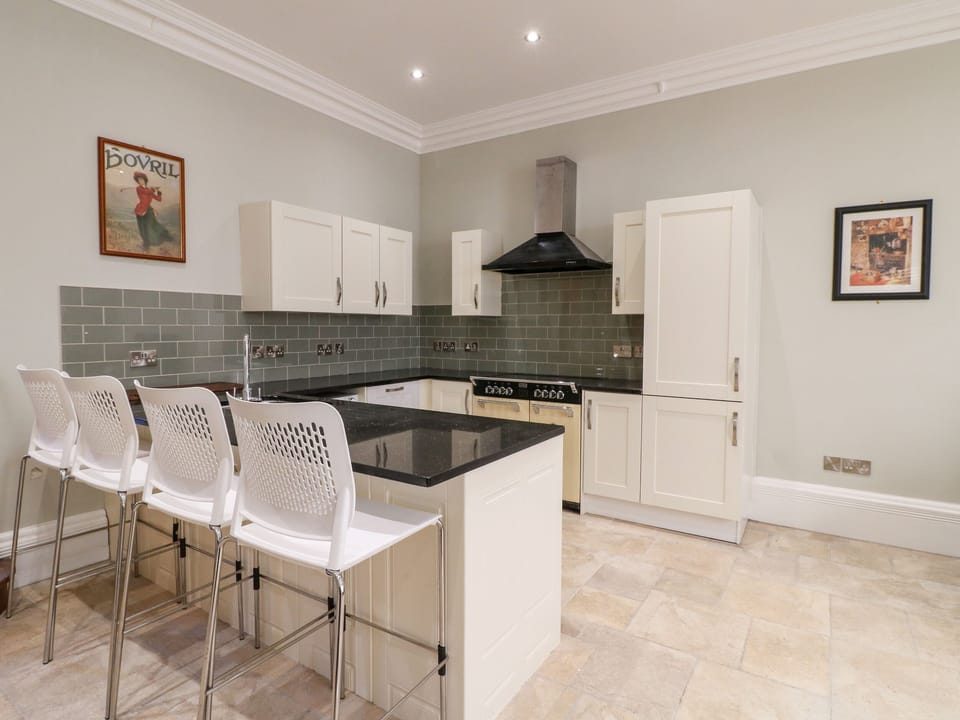 Fridge, dishwasher, electric kettle, toaster