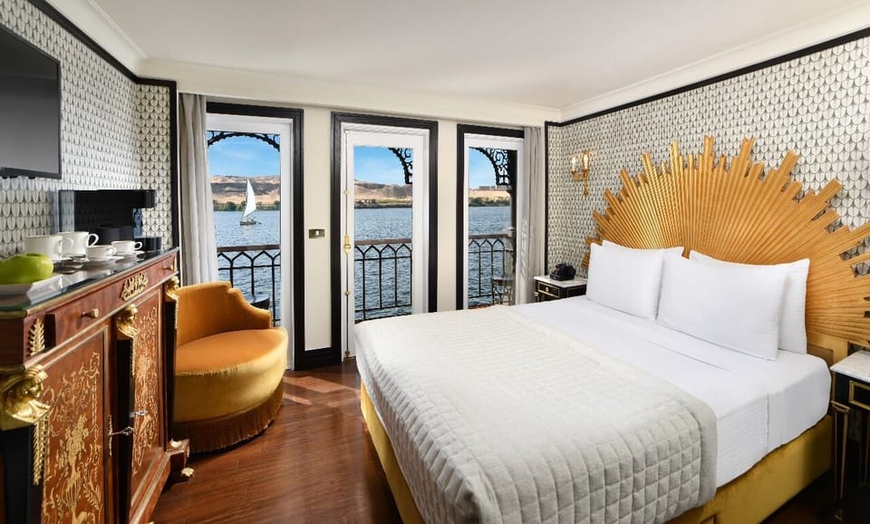 Minibar, soundproofing, free WiFi, bed sheets