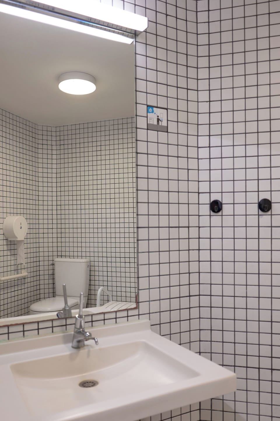 Shower, toilet paper