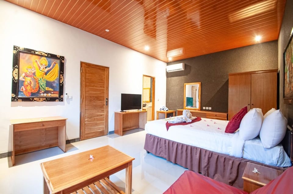 Deluxe Apartment | In-room safe, individually decorated, individually furnished, desk
