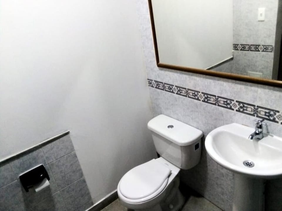 50N15 B&B Bed and Breakfast in Cali