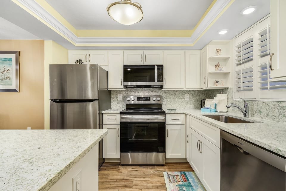 Condo, 2 Bedrooms | Private kitchen | Coffee/tea maker, fridge, oven, toaster