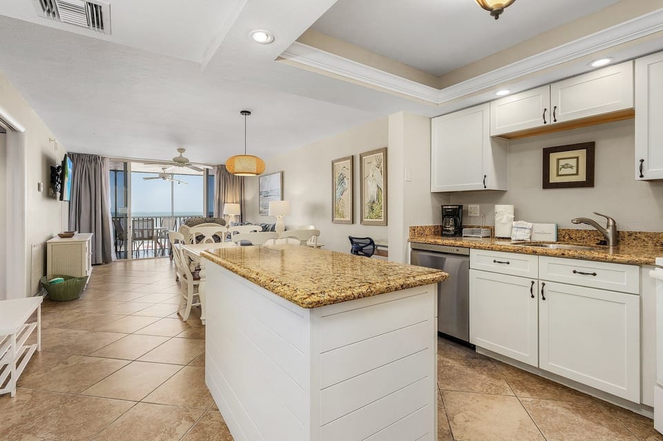 Condo, 2 Bedrooms | Private kitchen | Coffee/tea maker, fridge, oven