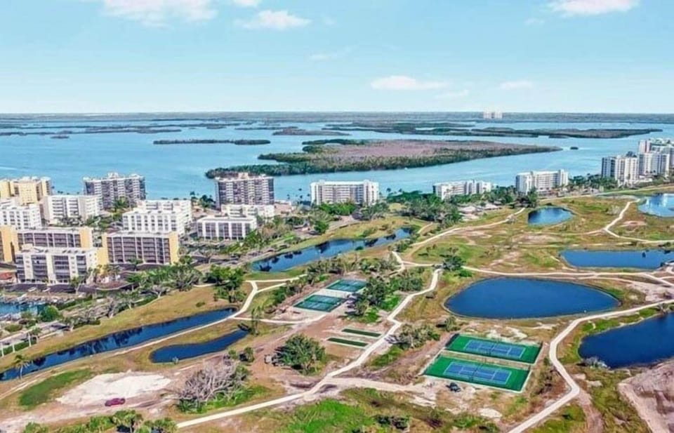 Condo, 2 Bedrooms | Aerial view