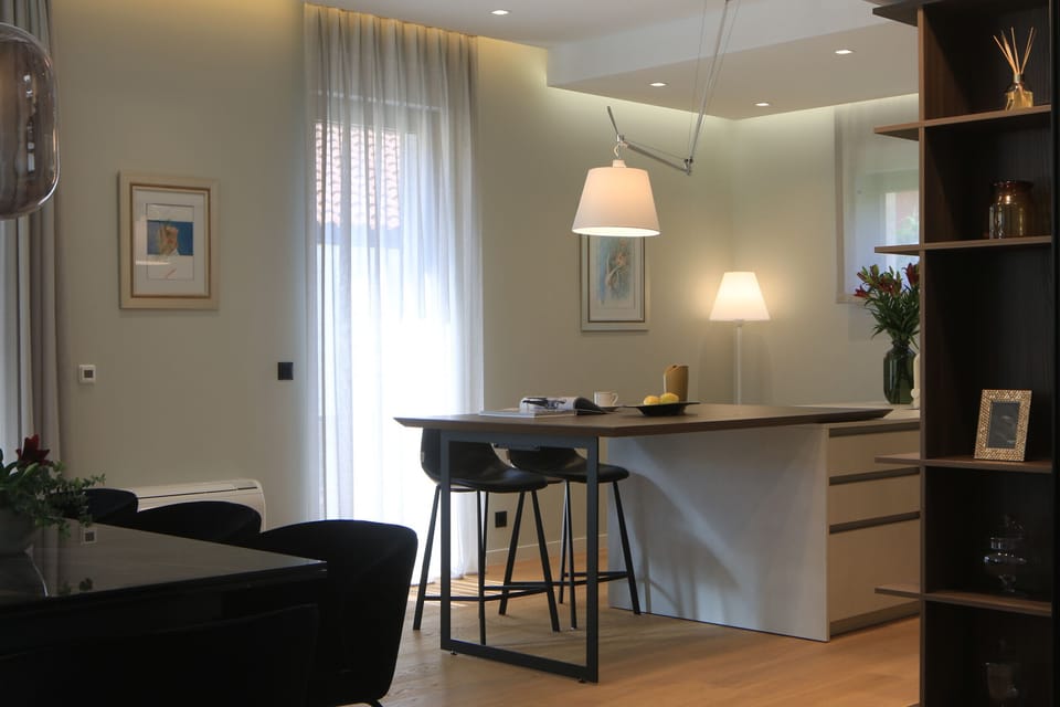 Villa, 3 Bedrooms, Private Pool, Mountain View | In-room dining