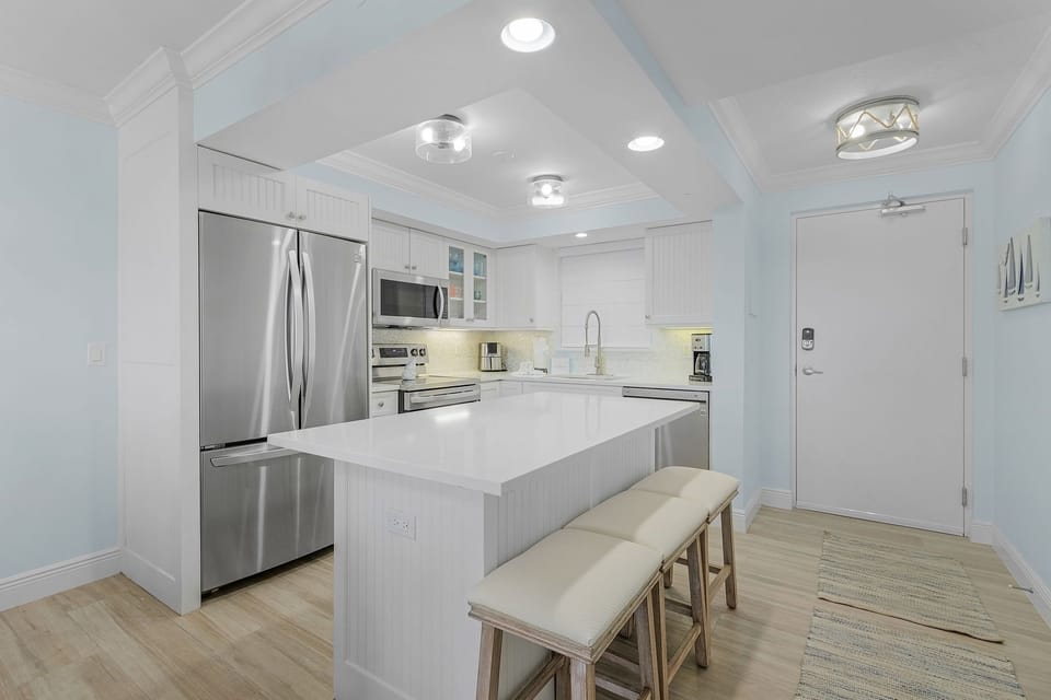 Condo, 2 Bedrooms | Private kitchen | Coffee/tea maker, fridge, oven, toaster