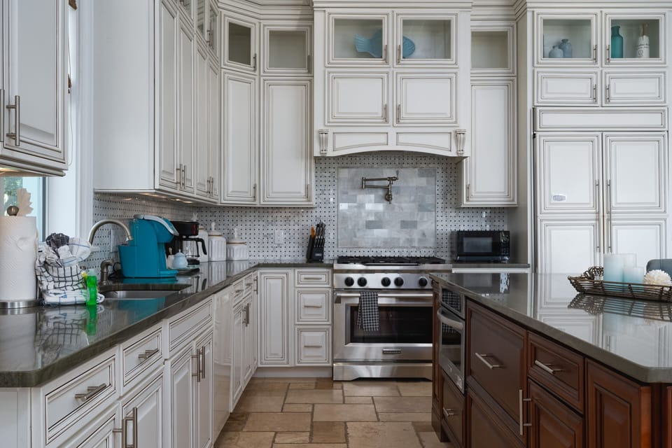 House, 5 Bedrooms | Private kitchen | Coffee/tea maker, fridge, oven, toaster
