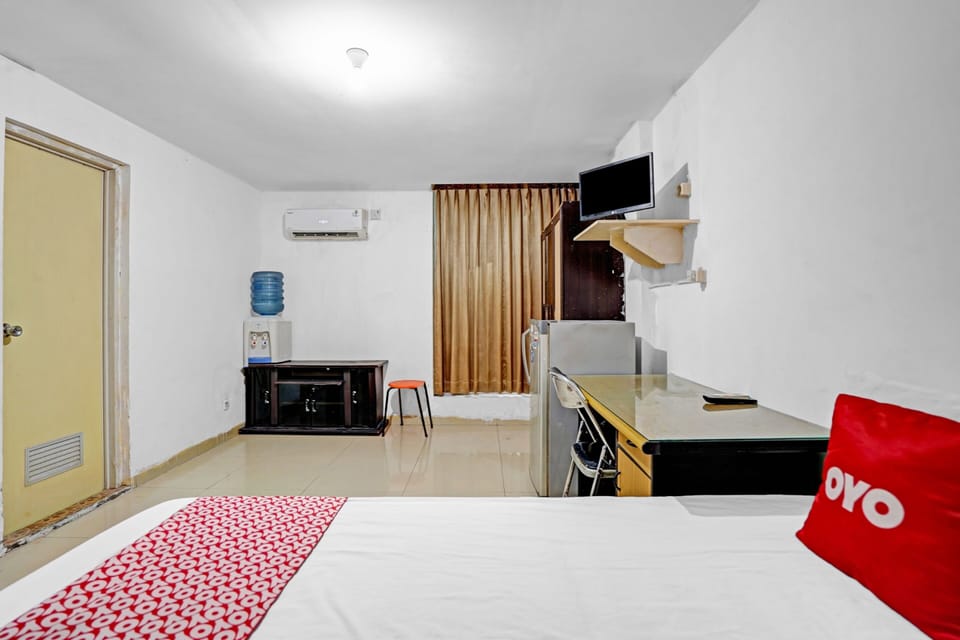 Deluxe Double Room | Desk, free WiFi, bed sheets