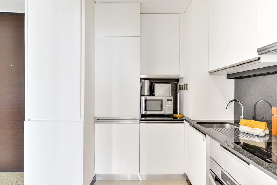 Private kitchenette
