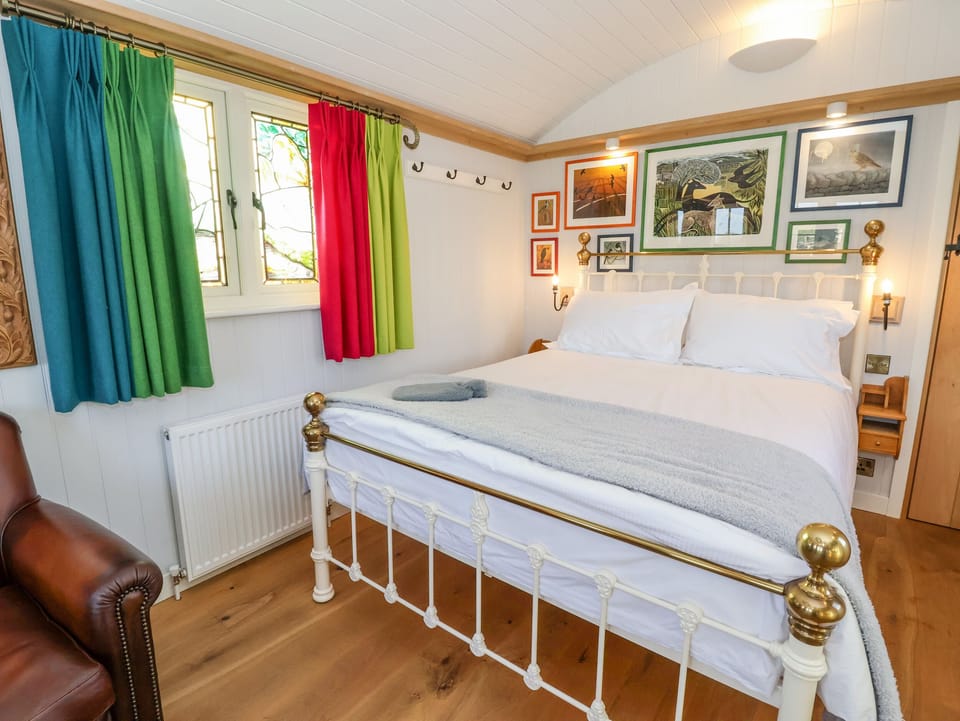 1 bedroom, individually decorated, individually furnished, free WiFi