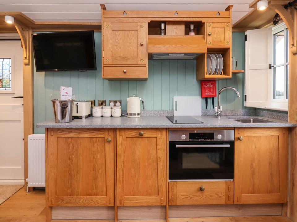 Fridge, dishwasher, electric kettle, toaster