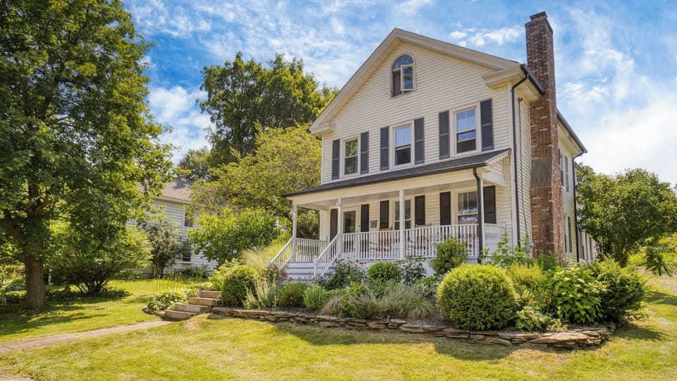 House (5 Bedrooms) | Front of property