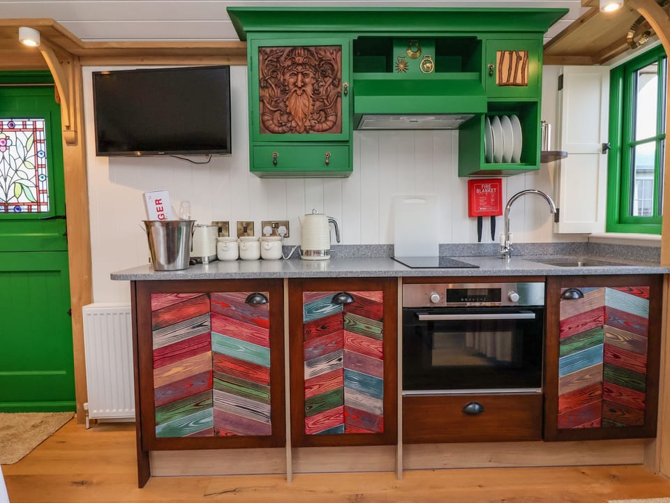 Fridge, dishwasher, electric kettle, toaster