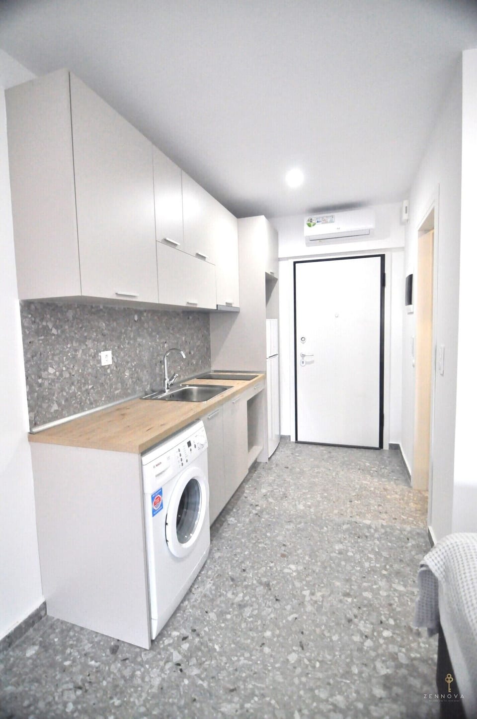 Full-size fridge, electric kettle, toaster oven