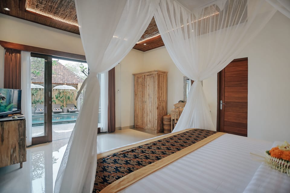 Superior Room | 1 bedroom, individually decorated, individually furnished, desk