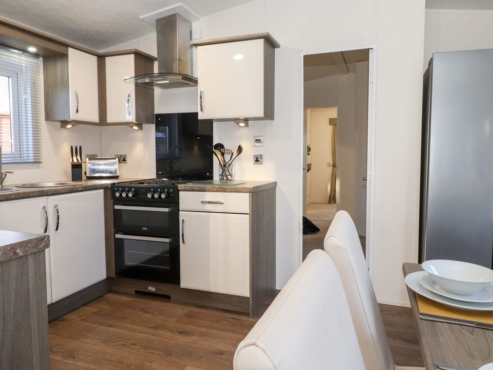 Fridge, dishwasher, electric kettle, toaster