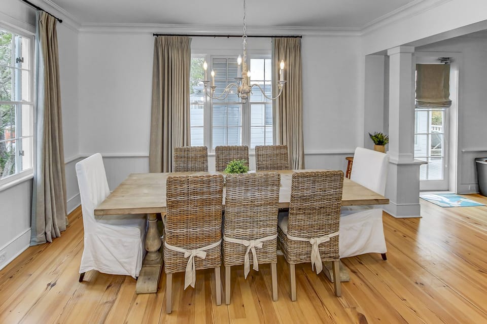 Cottage, 3 Bedrooms | Dining