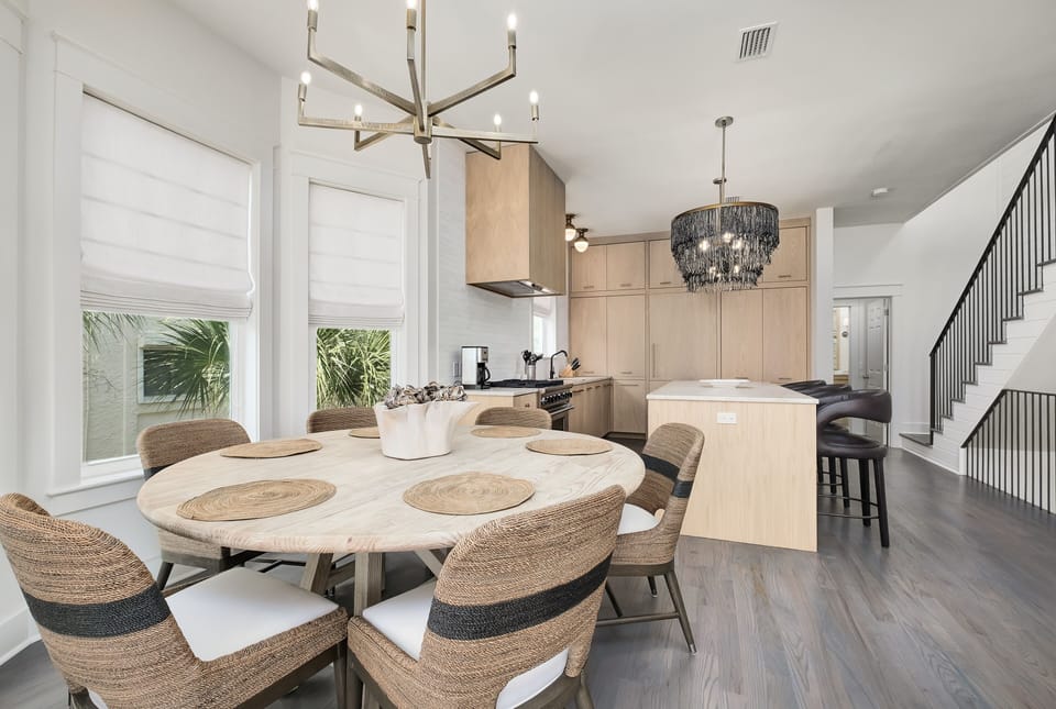 House, 4 Bedrooms | Dining